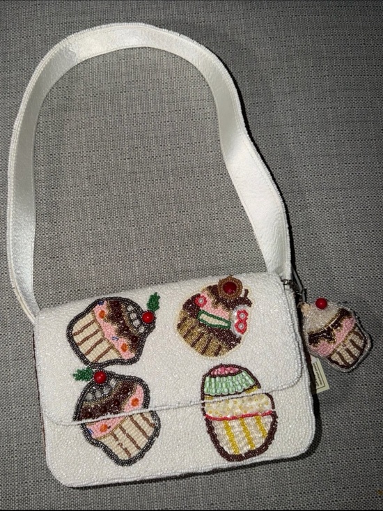 Handbags - BRAND NEW VIRAL CUPCAKE BEADED BAG - TJMAXX/MARSHALLS